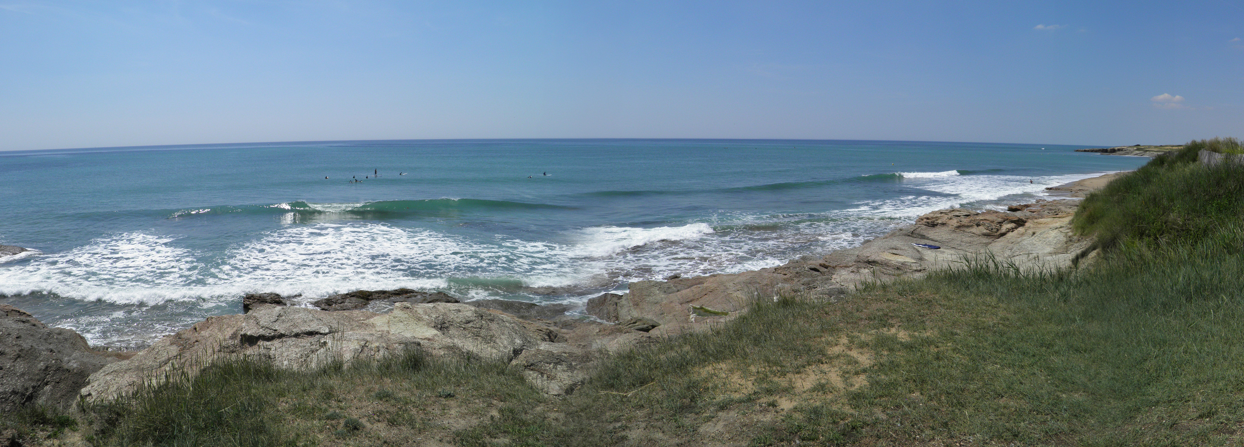 La Sauzaie reef breaks Bretignolles sur Mer Surf Spot 5/5