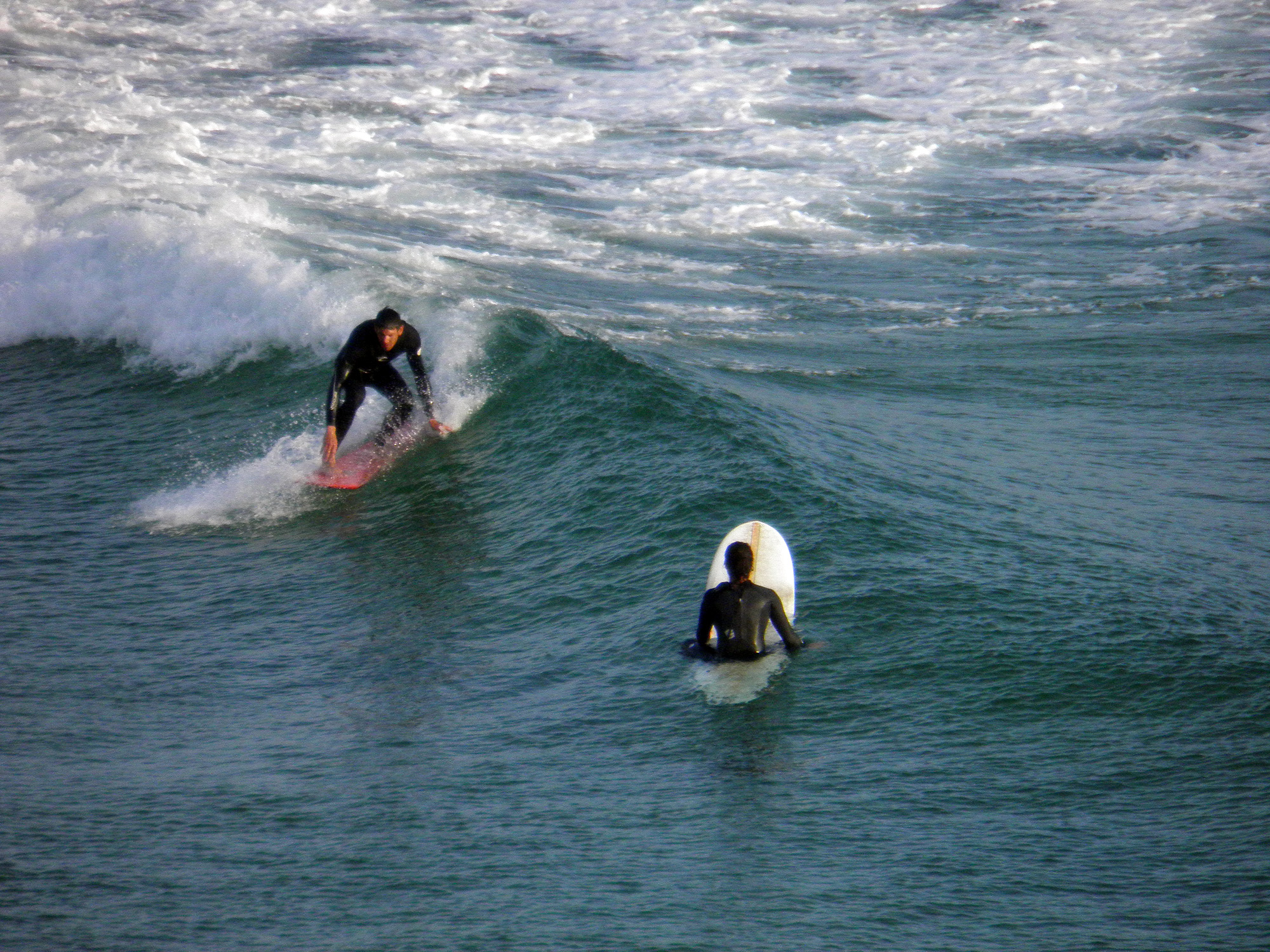Lostmarc'h beach breaks Crozon Surf Spot 5/5
