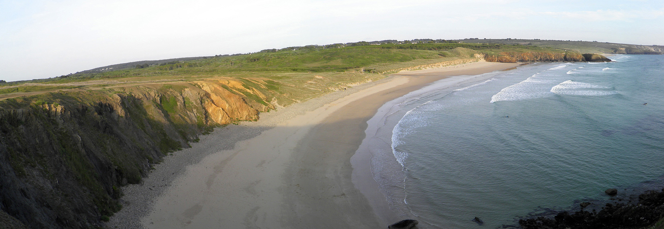 Lostmarc'h beach breaks Crozon Surf Spot 5/5